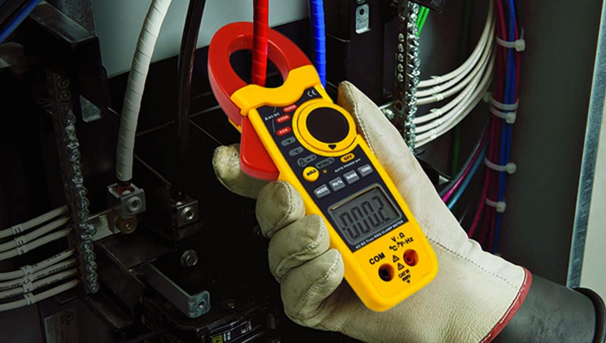 Alicates Amperimetros