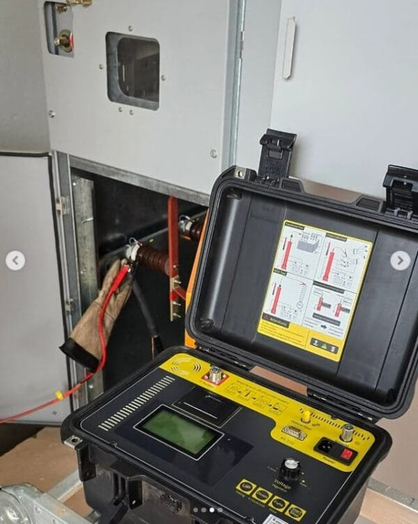 Ensaio de tensão aplicada Hipot DC 120KV
